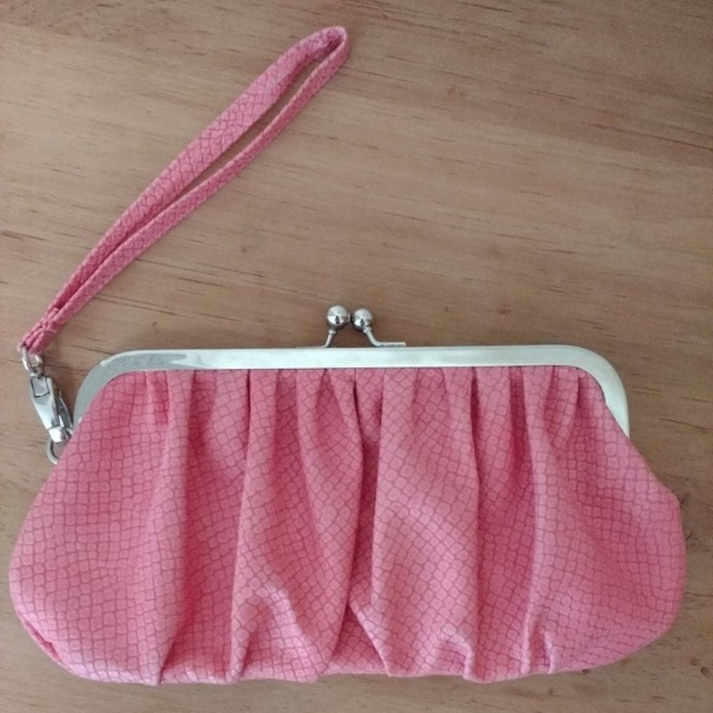 Coral clutch purse